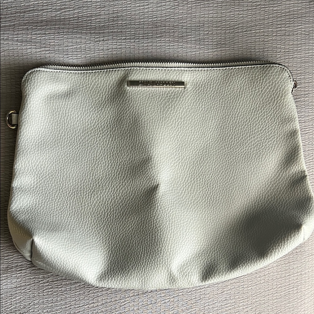 Steve Madden White Textured Clutch